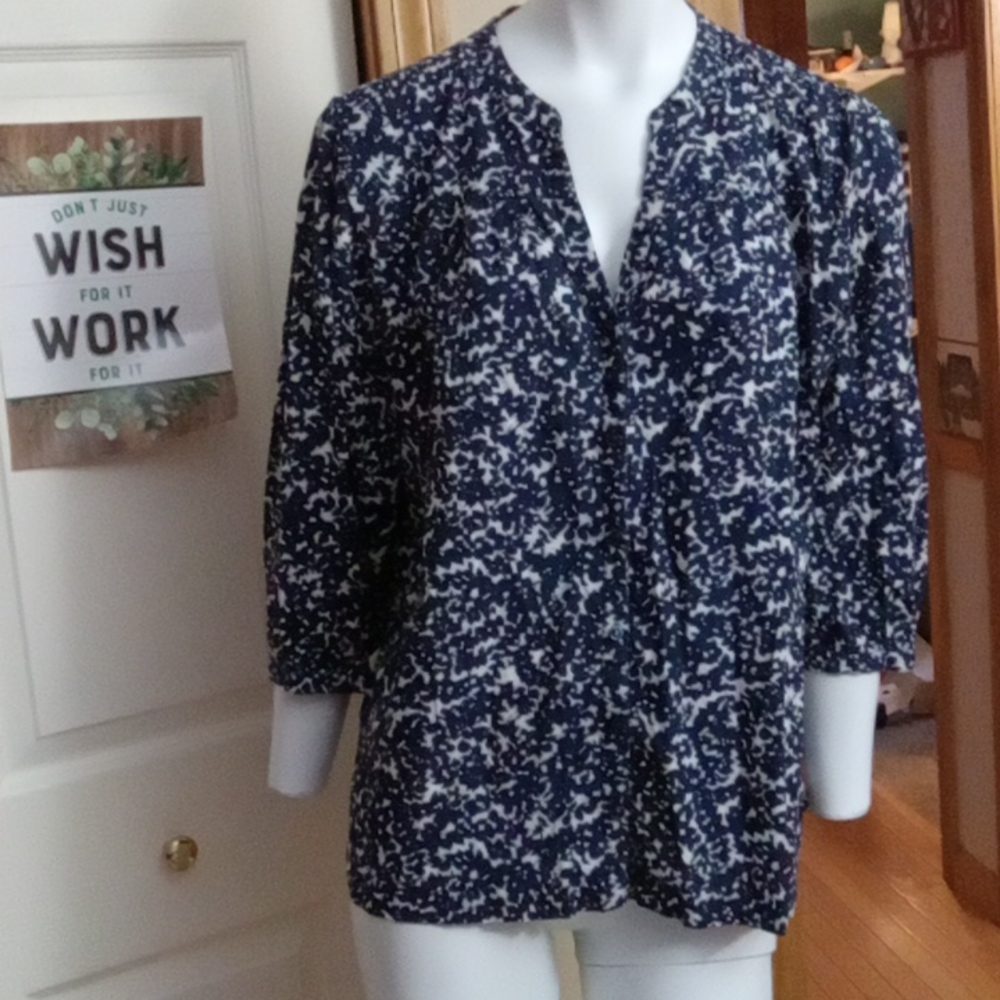 Ann Taylor floral top